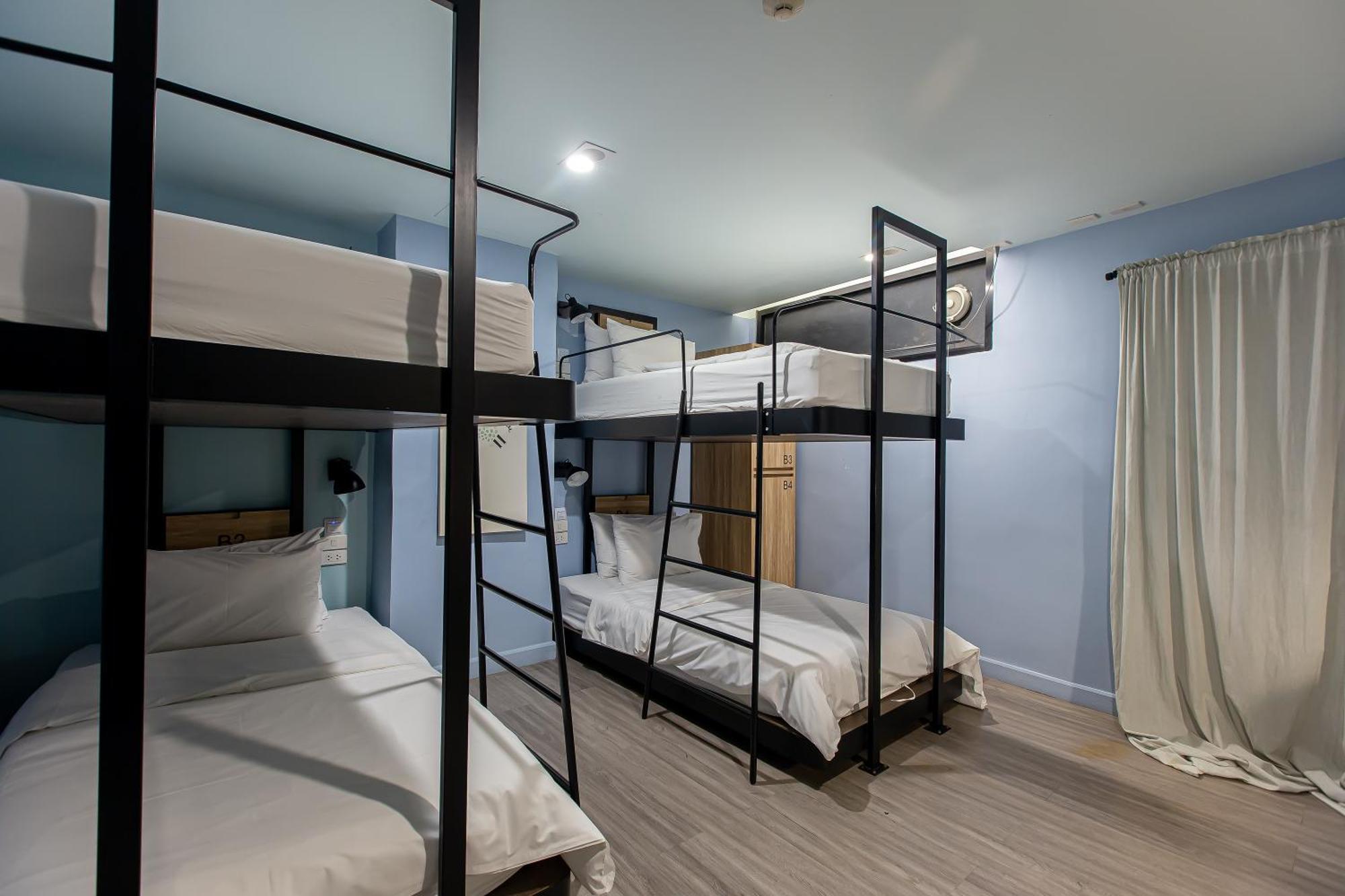 Simply Sleep Hostel Бангкок Экстерьер фото