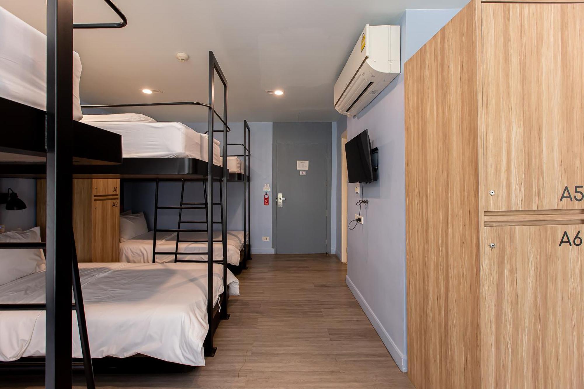 Simply Sleep Hostel Бангкок Экстерьер фото