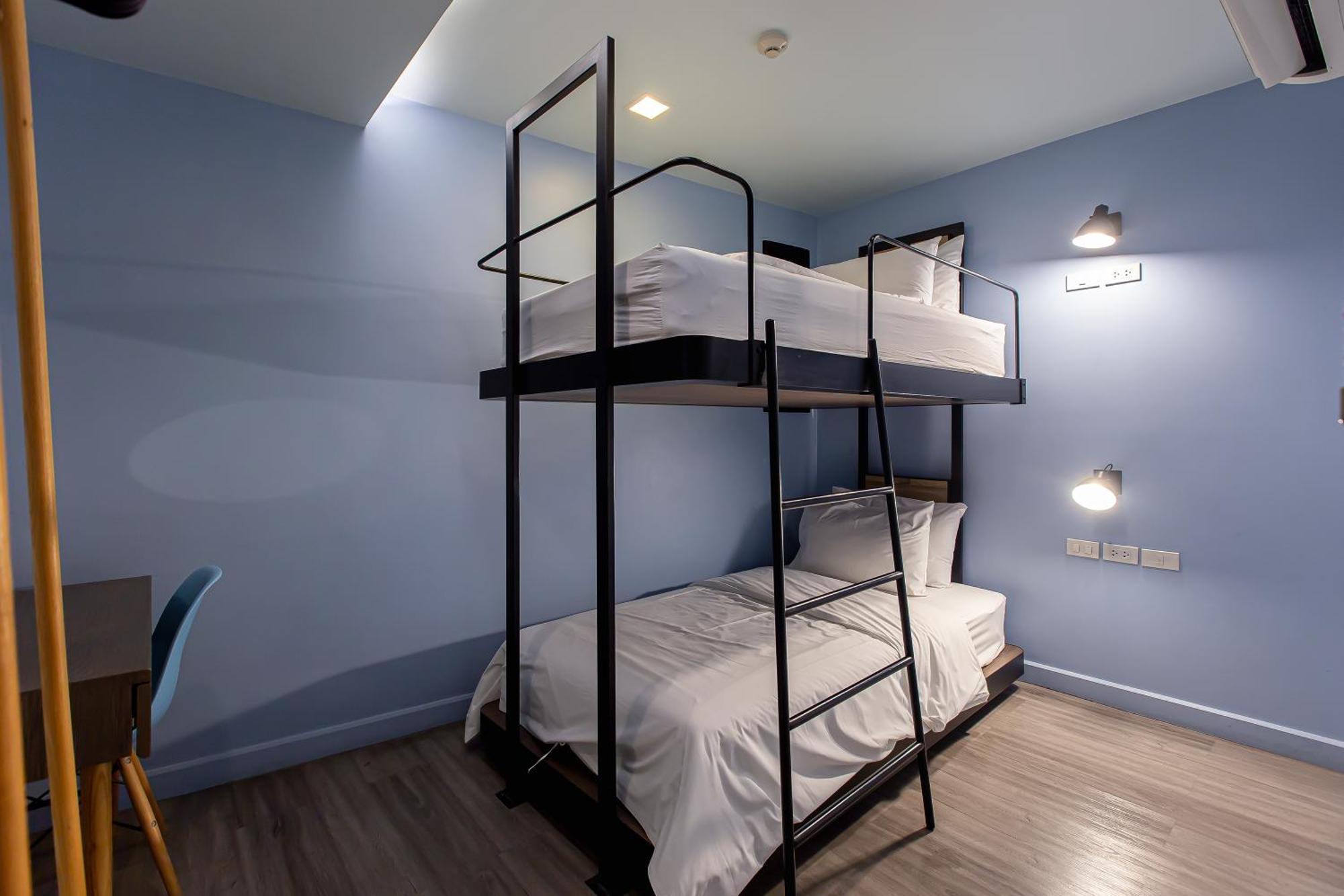 Simply Sleep Hostel Бангкок Экстерьер фото