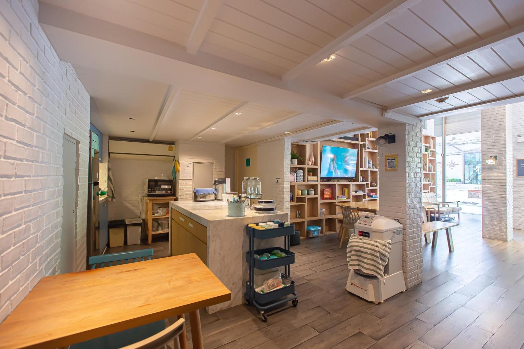 Simply Sleep Hostel Бангкок Экстерьер фото